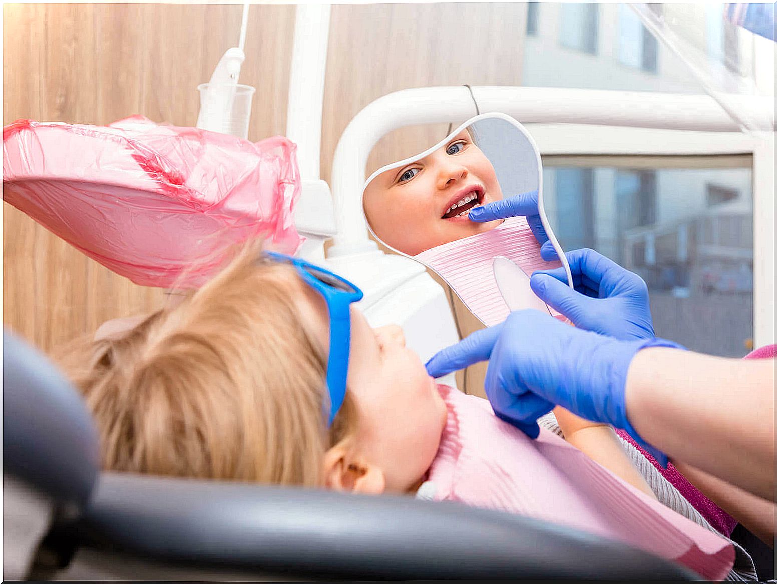 Baby teeth trauma: what to do?