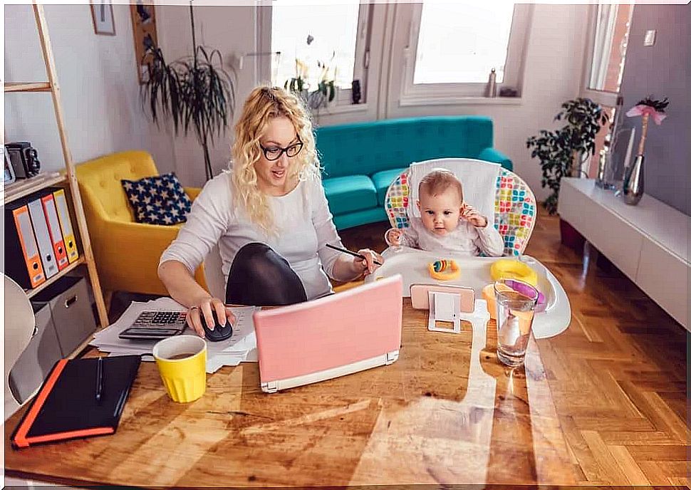 The challenge of caring for children and working from home